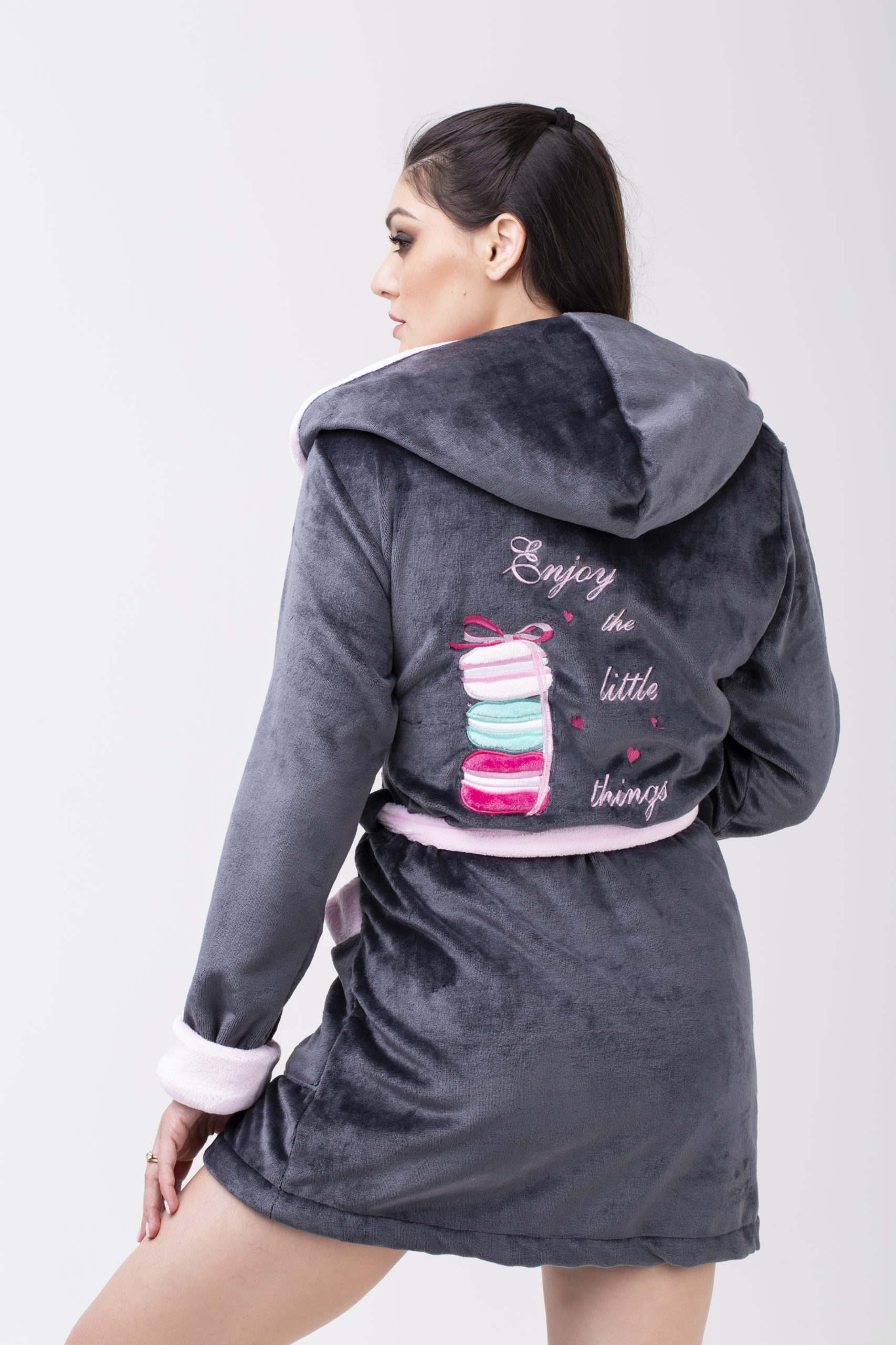 Macaron kapucnis köntös - Image 2